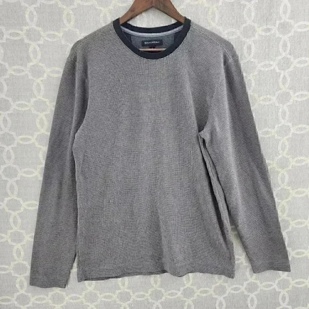 Banana Republic Men's L Waffle Knit Crew neck Long Sleeve pullover Shirt